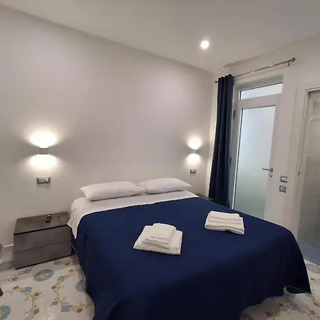Rosa House Termini