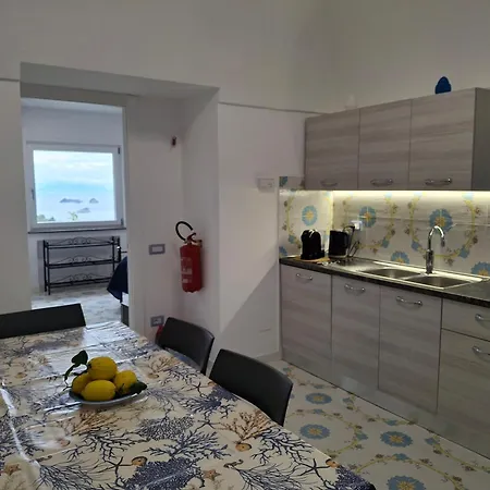 Dom wakacyjny Rosa House Termini